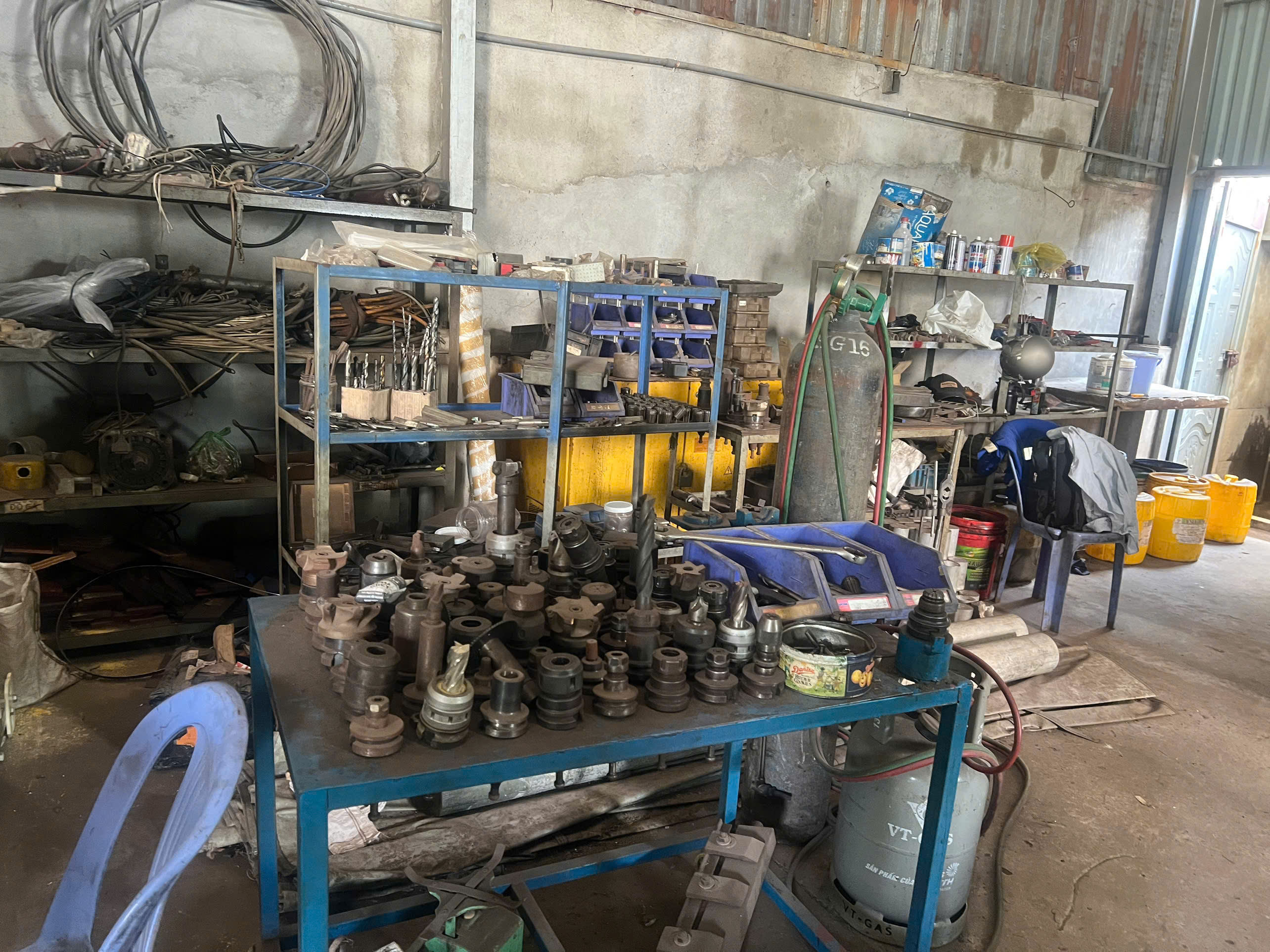 Tools area 3.jpg